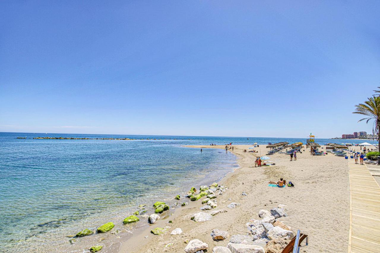 Bonito Apartamento Al Lado De La Playa Con Vistas Al Mar 베날마데나코스타 외부 사진